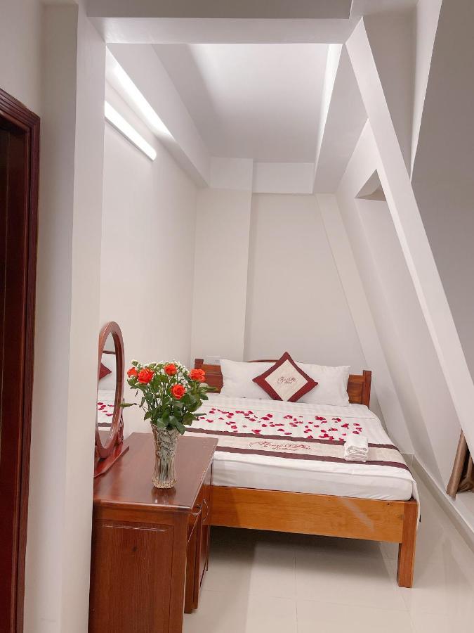 Thien Phu Hotel Да Лат Екстериор снимка