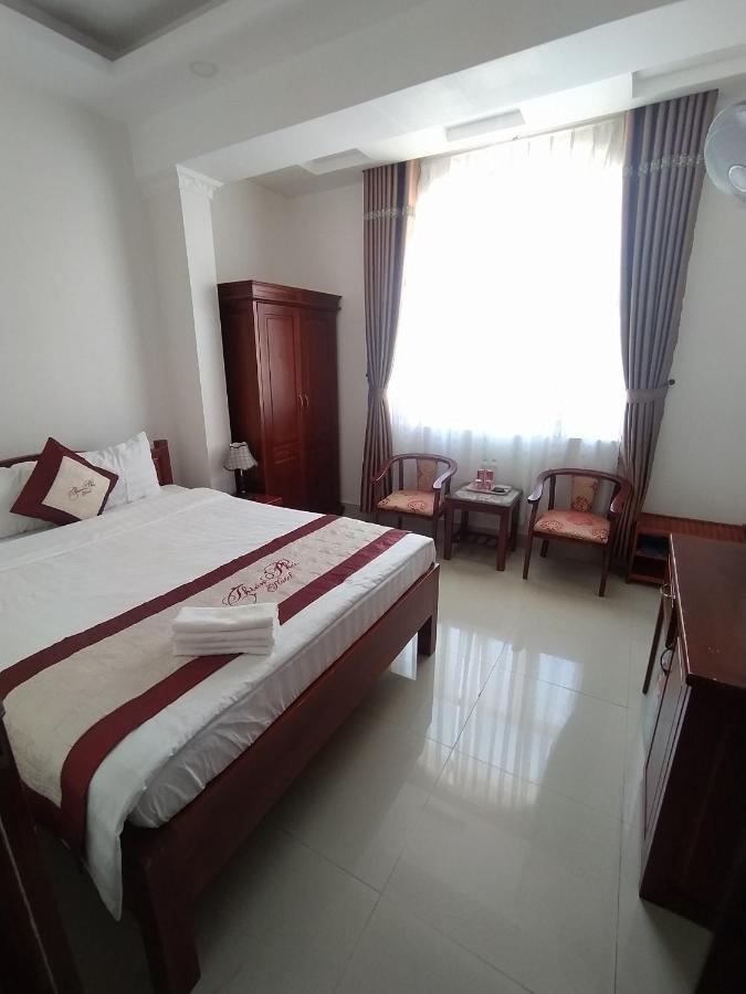 Thien Phu Hotel Да Лат Екстериор снимка