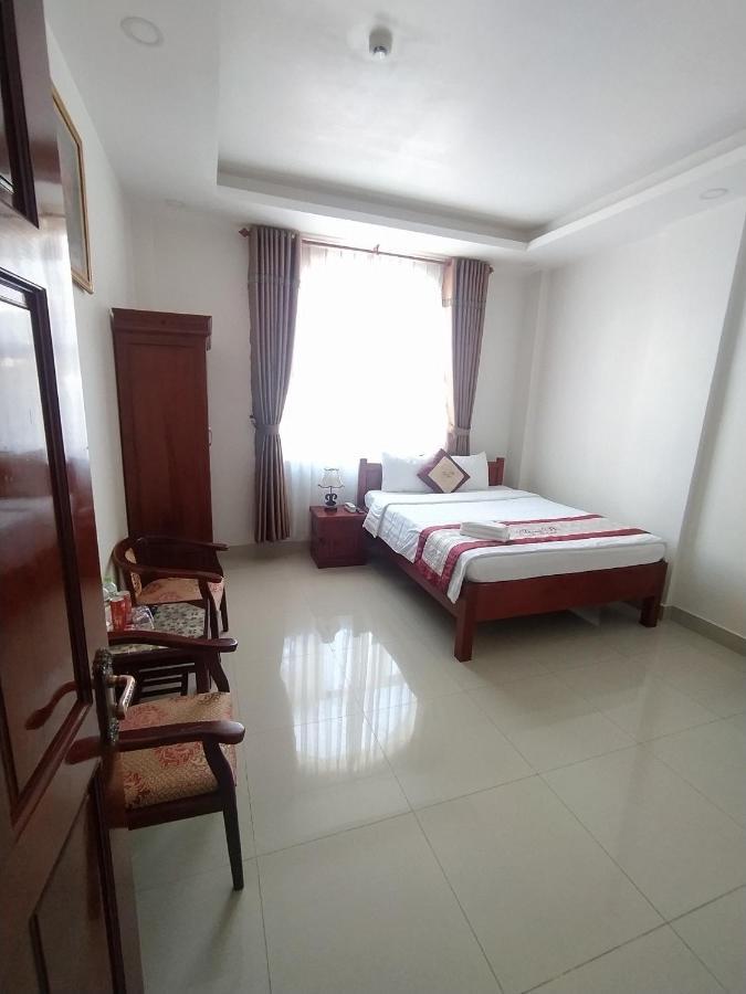 Thien Phu Hotel Да Лат Екстериор снимка